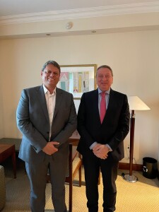 PHOTO-2022-11-17-19-24-49